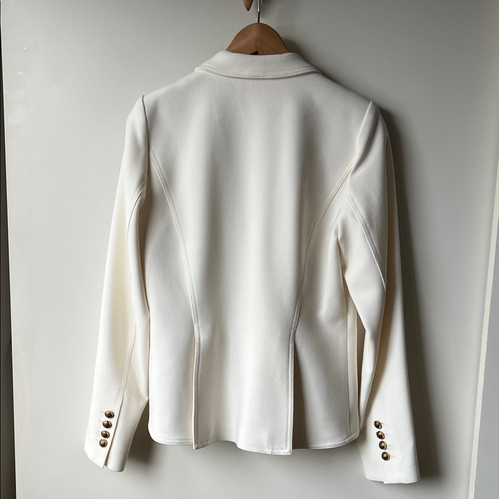 Smythe Women's Ivory Suit- like new - Picture 5 of 15